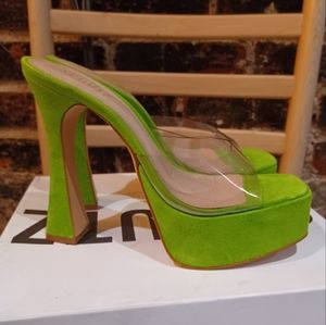 New Schutz Haila Palm Green Platform Heels Sandal 9.5 NWT